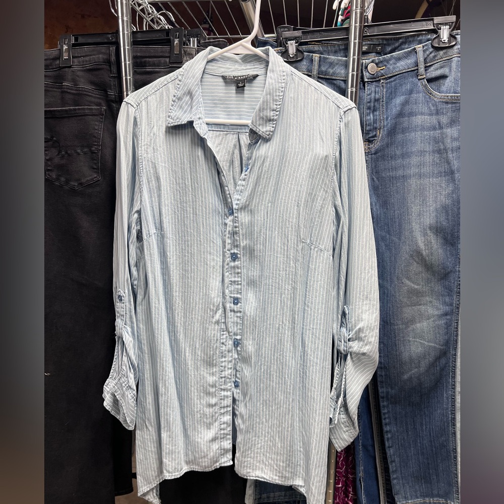 Womens button down shirt size L